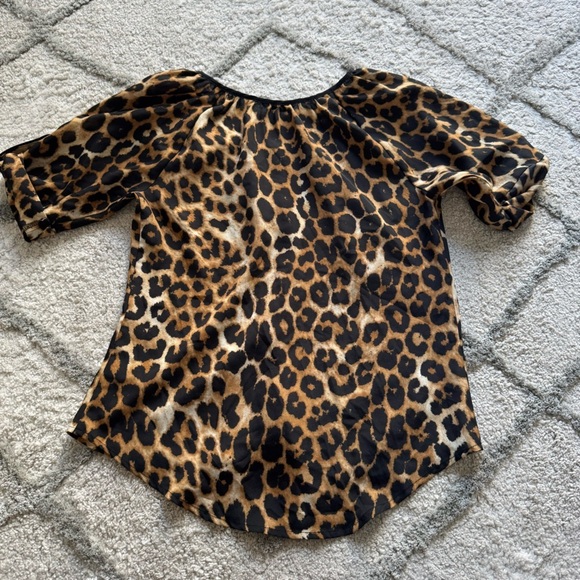 Leopard cheetah print sweater cardigan Express blouse button brown black small - Picture 4 of 7